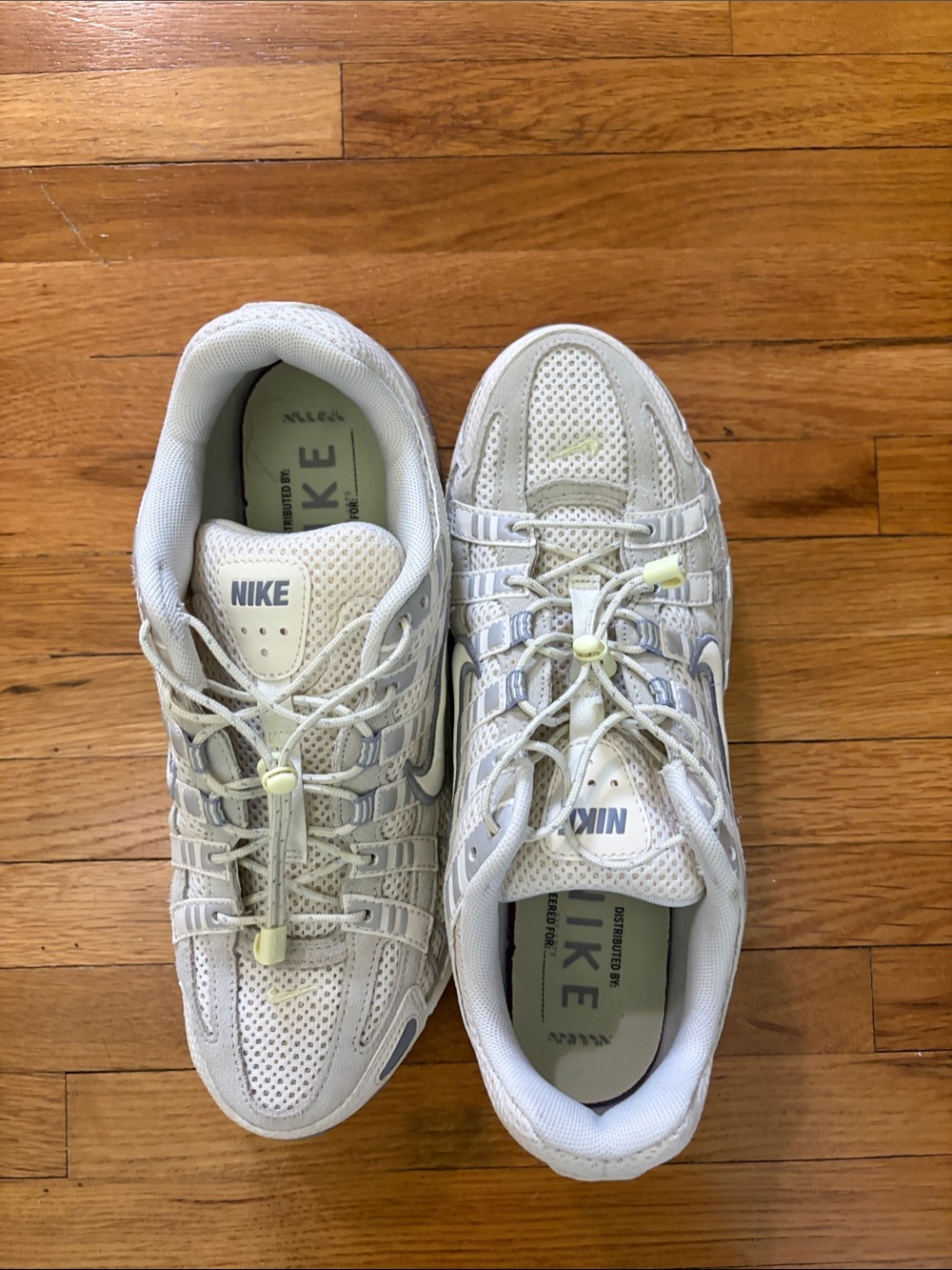 Nike P-6000 Women’s size 8.5. Basically brand new
